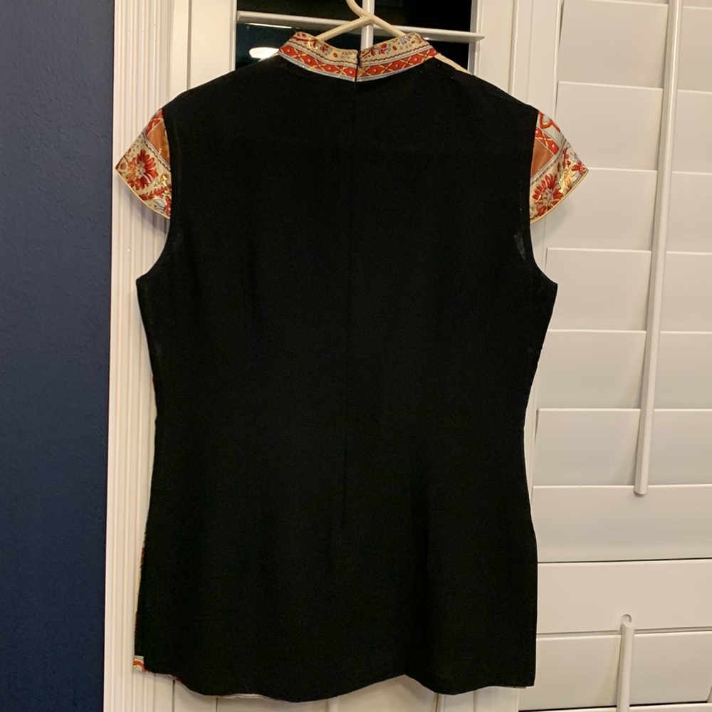 Elegant Multicolor Embroidered Blouse - Picture 2 of 3